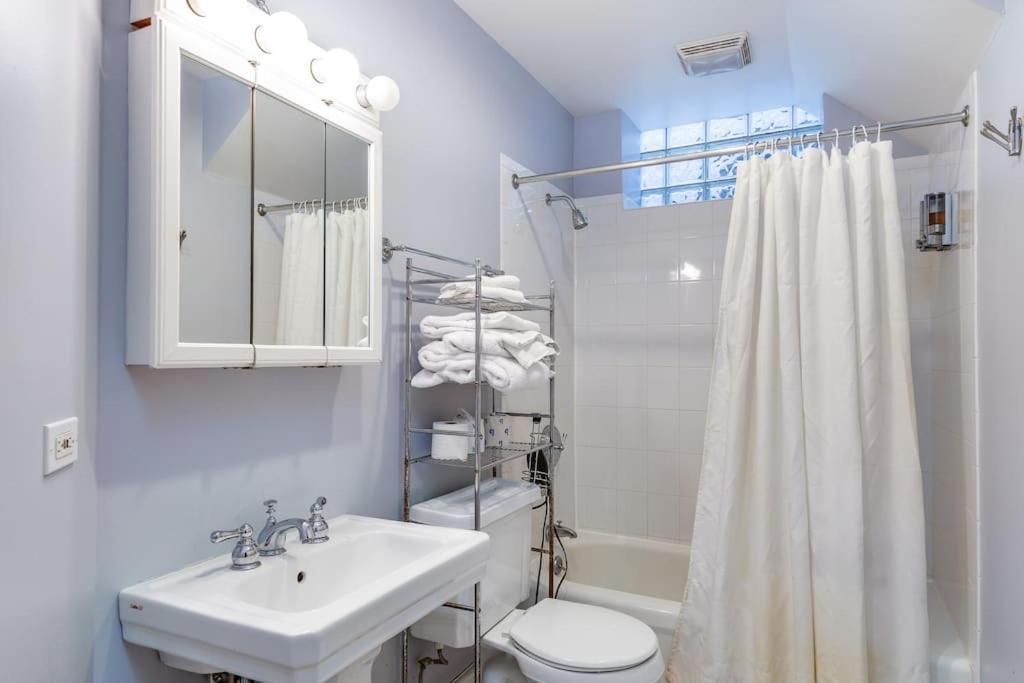 Lincoln Park Living - Suite 1 Chicago Extérieur photo